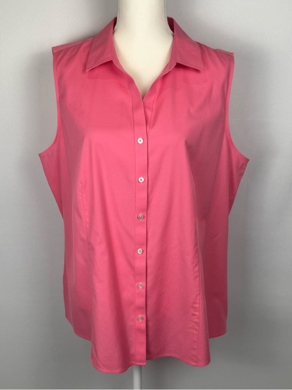 NWOT Talbots Sleeveless Perfect Shirt Non Iron Pink Coral Button Front Size 18 - Picture 2 of 8